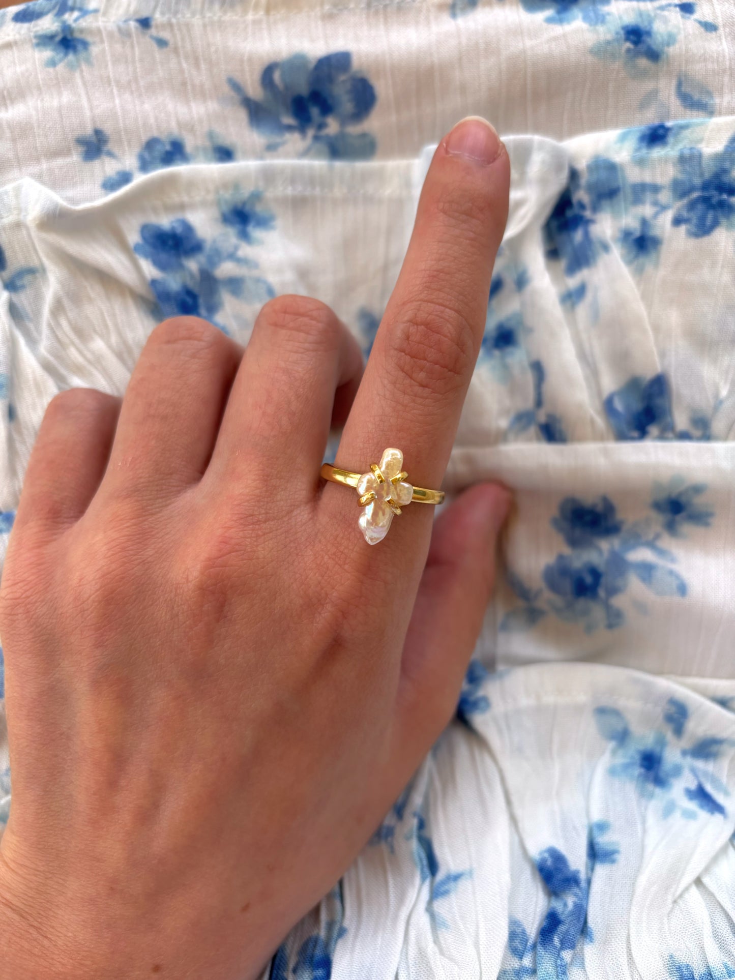 Pearl Cross Ring