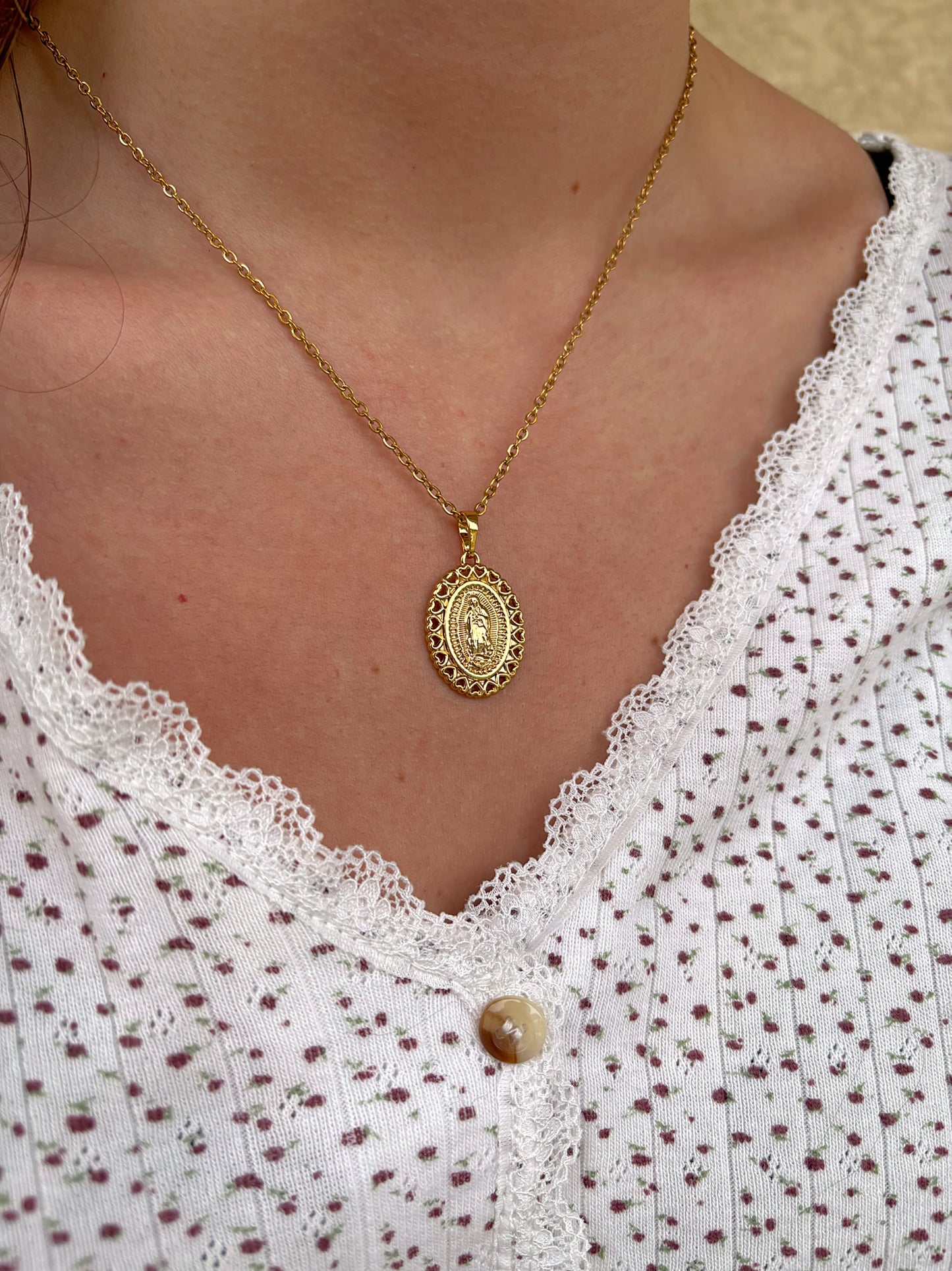 Mary Necklace