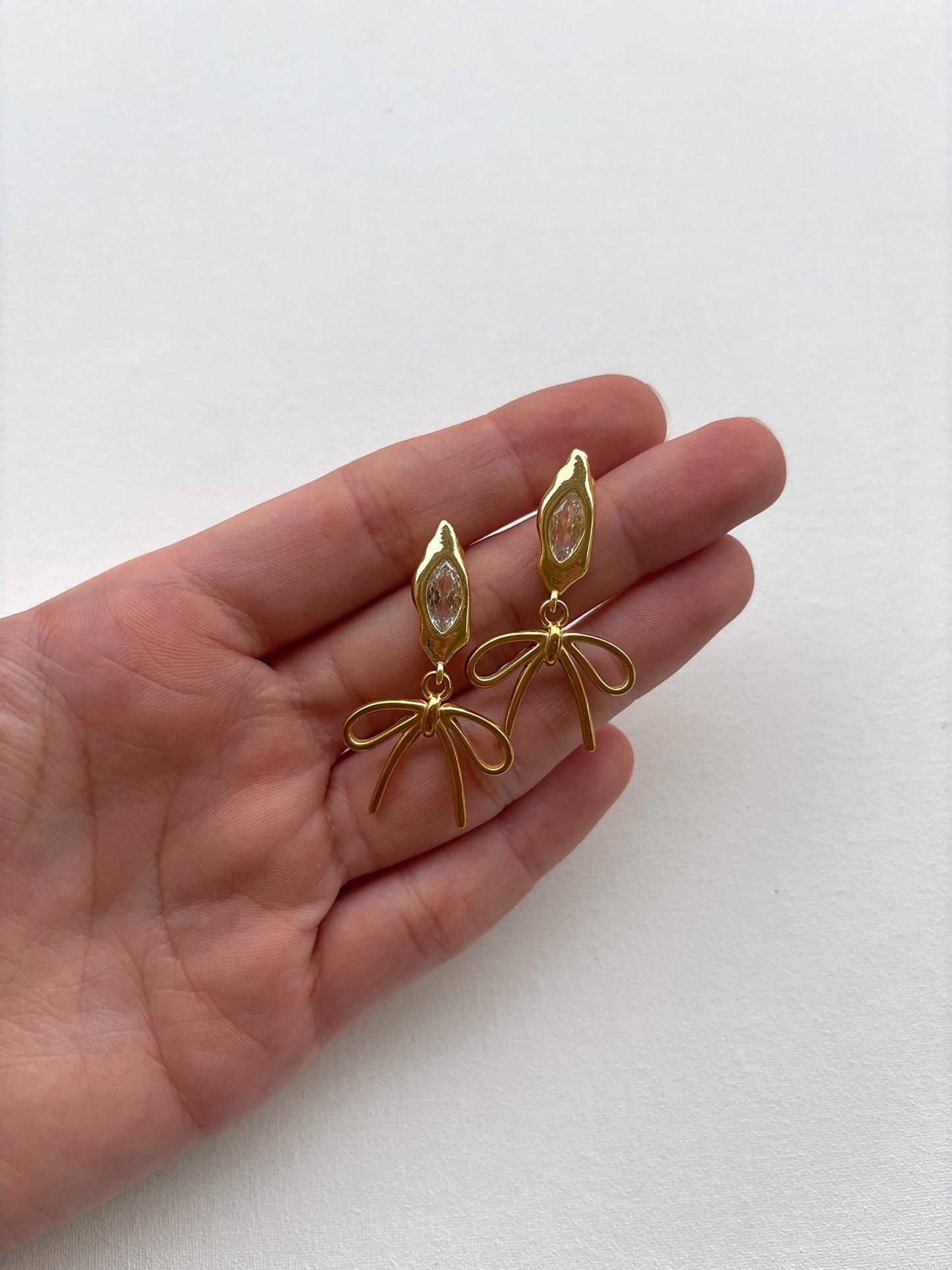 Love Me Knot Earrings