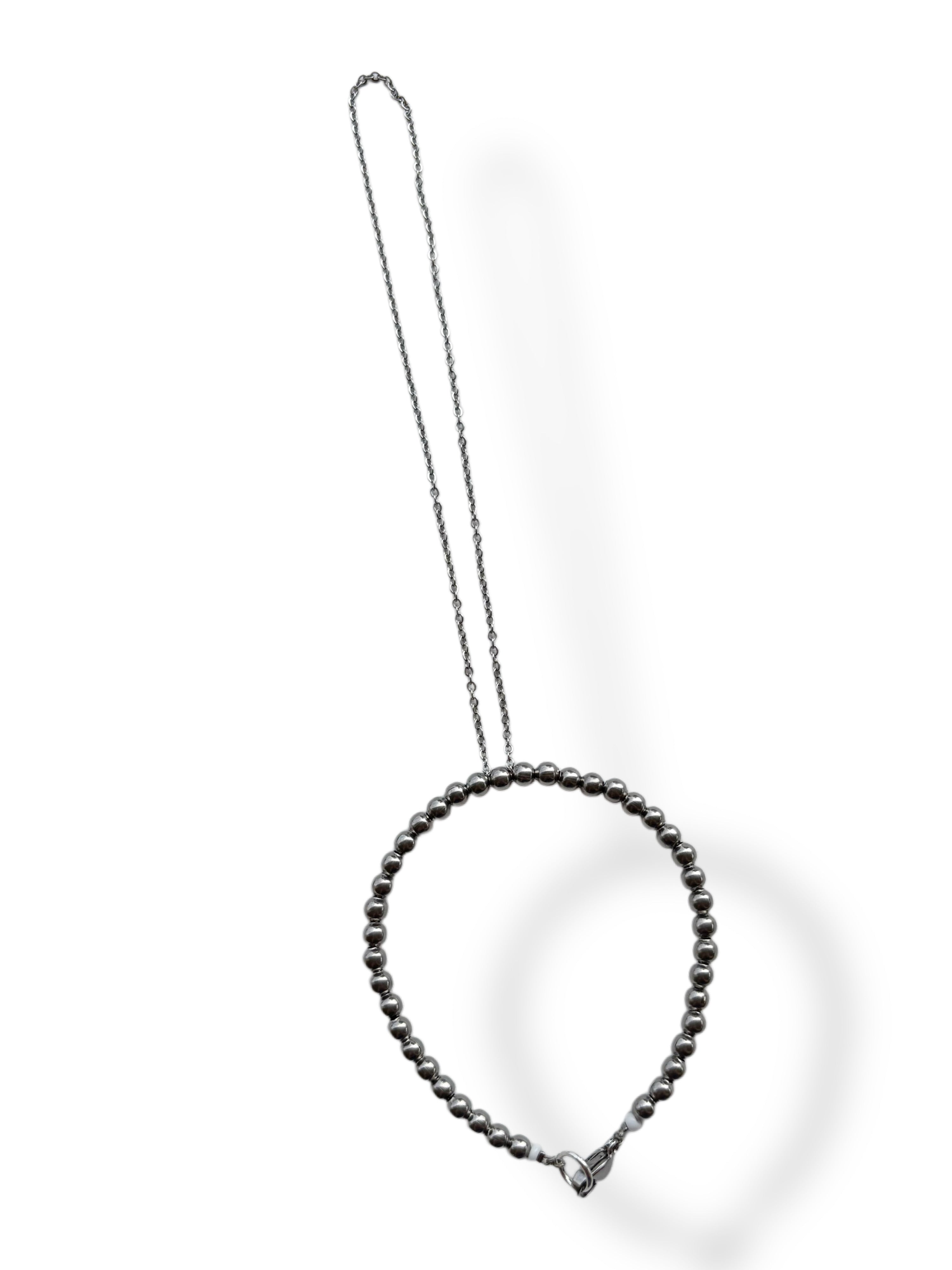 Fall in Love Hand Chain