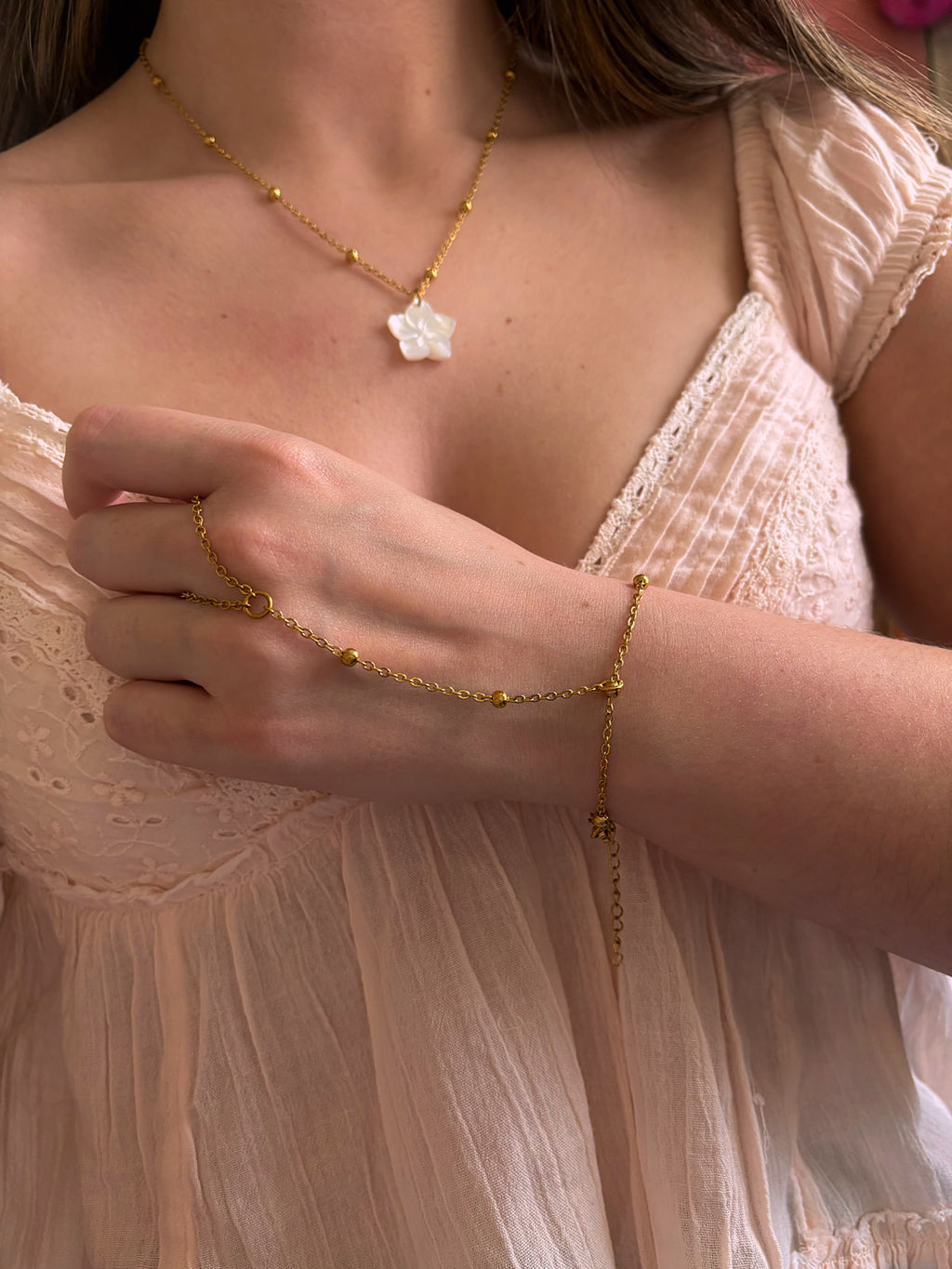 Island Breeze Hand Chain