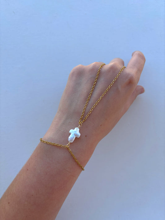 Pearl Cross Hand Chain