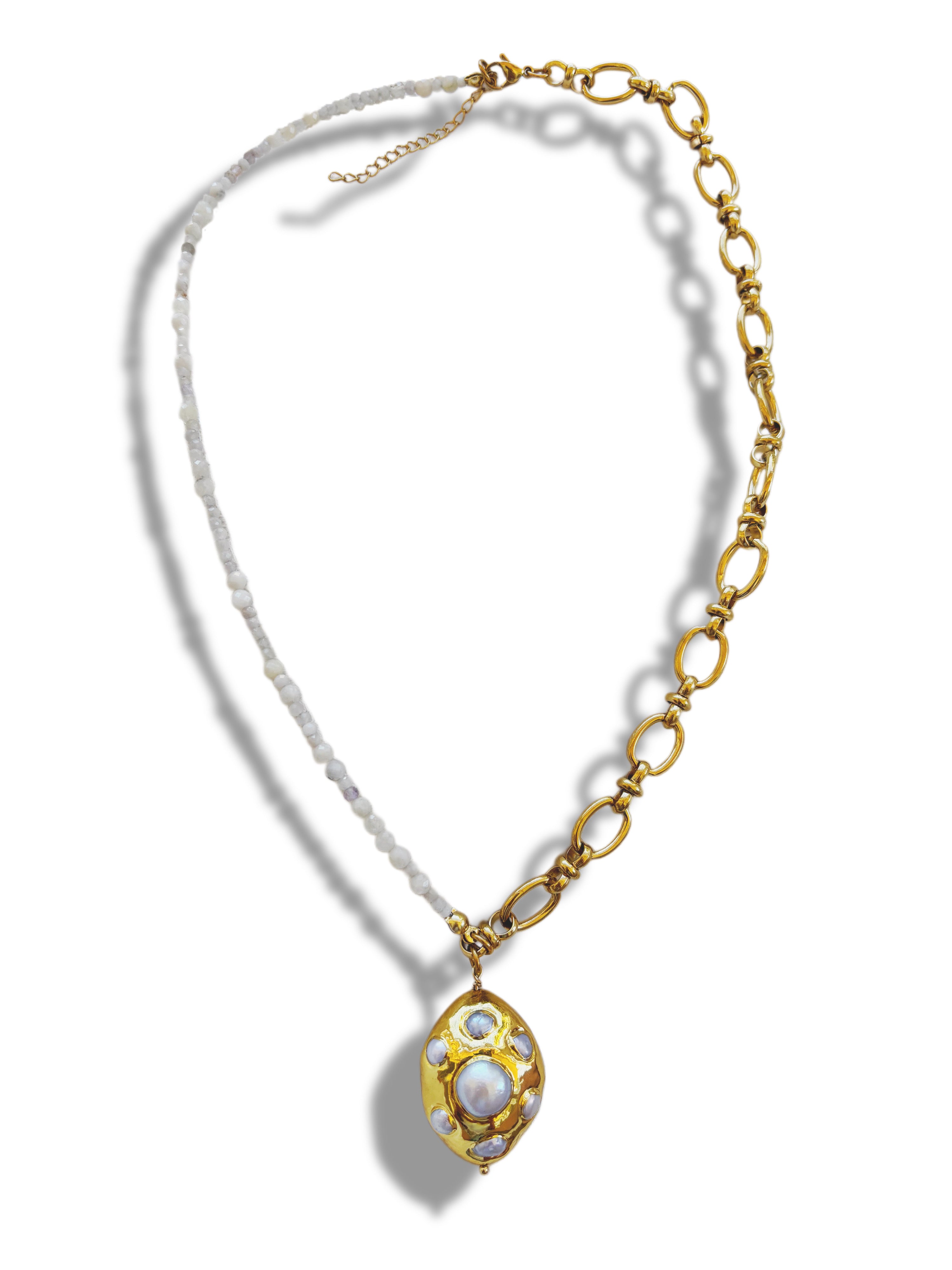 Pearl Bloom Necklace