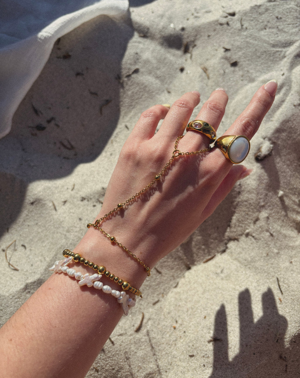 Island Breeze Hand Chain
