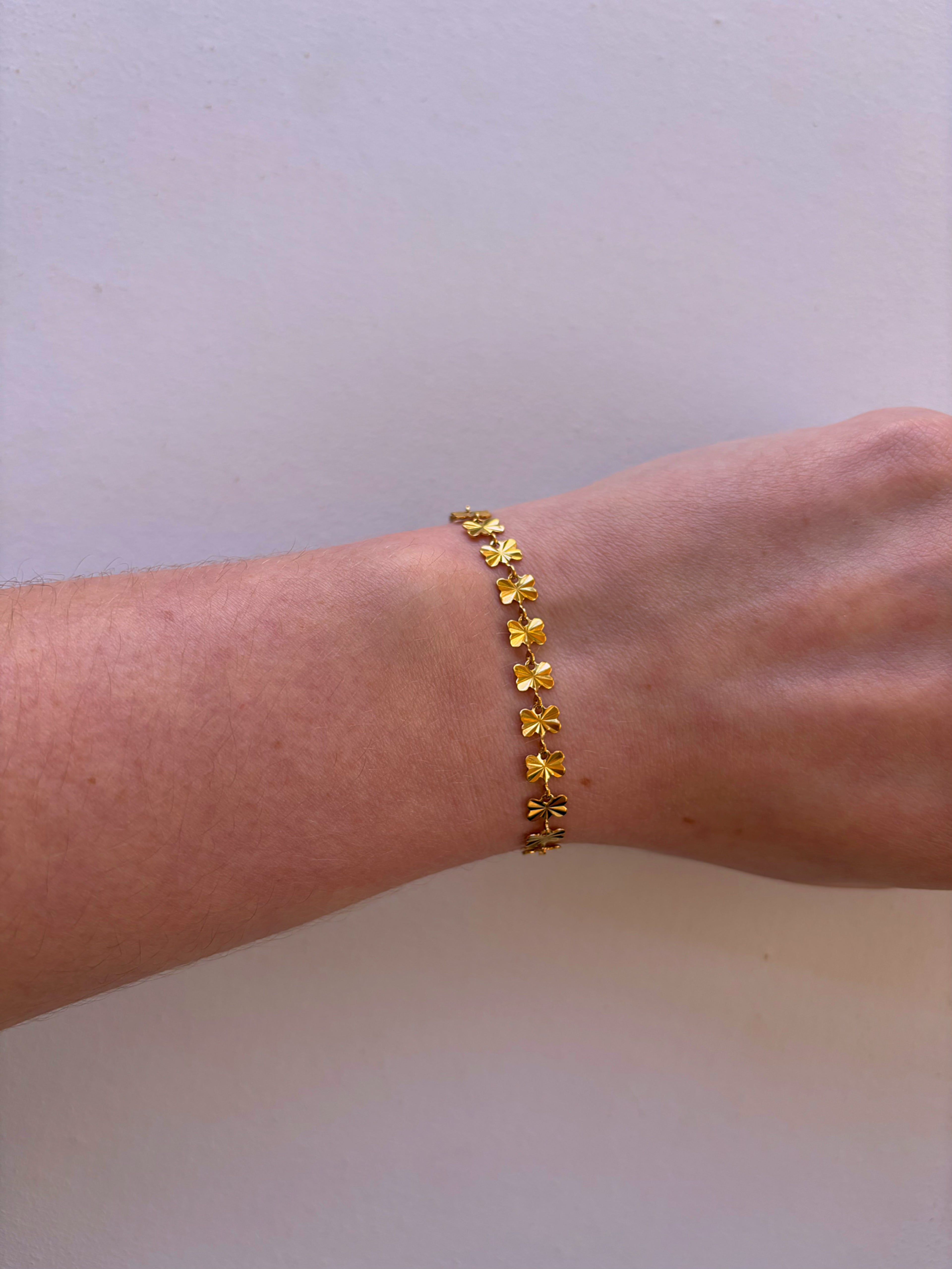 Bows Bows Bows Bracelet