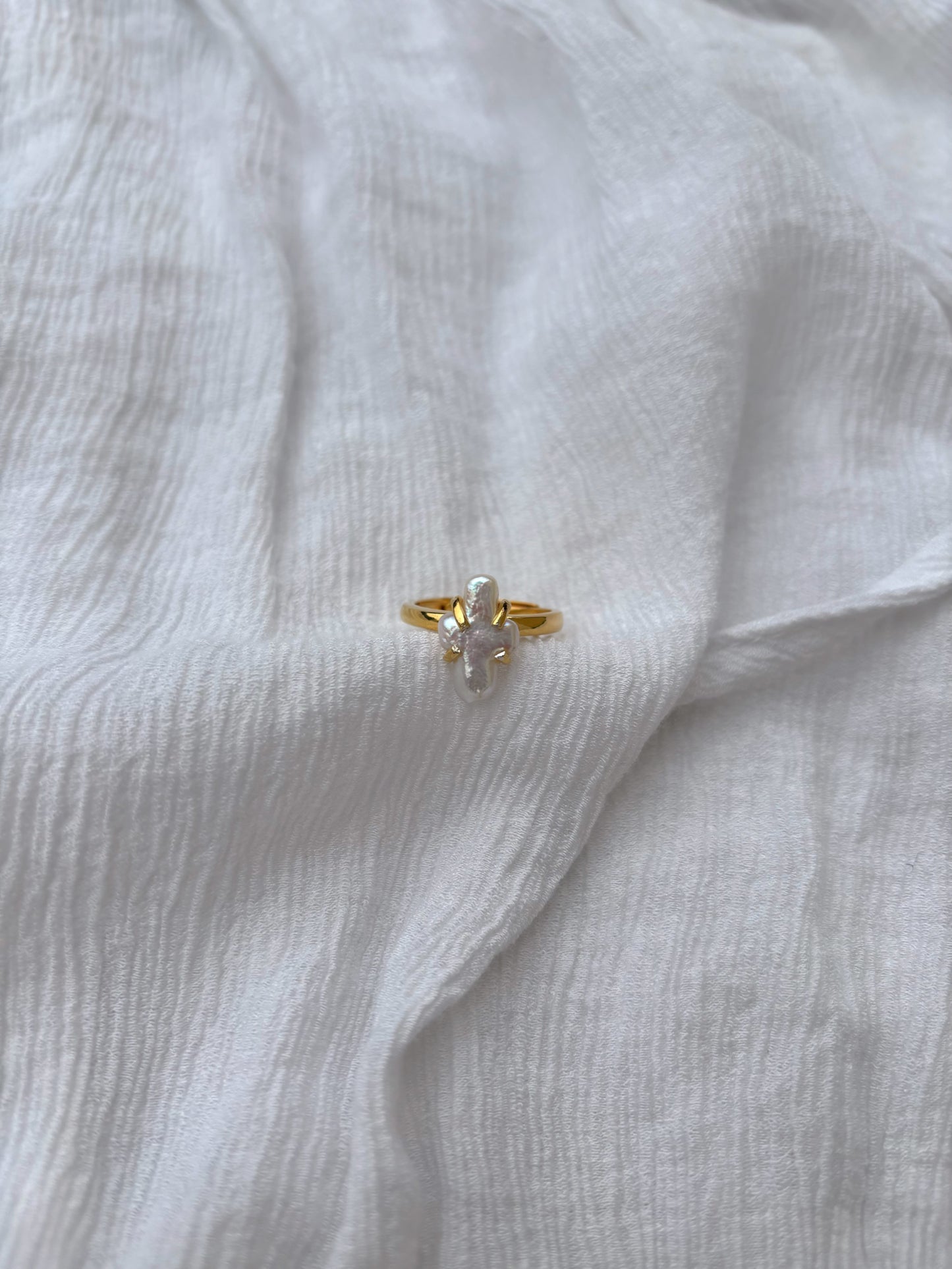 Pearl Cross Ring
