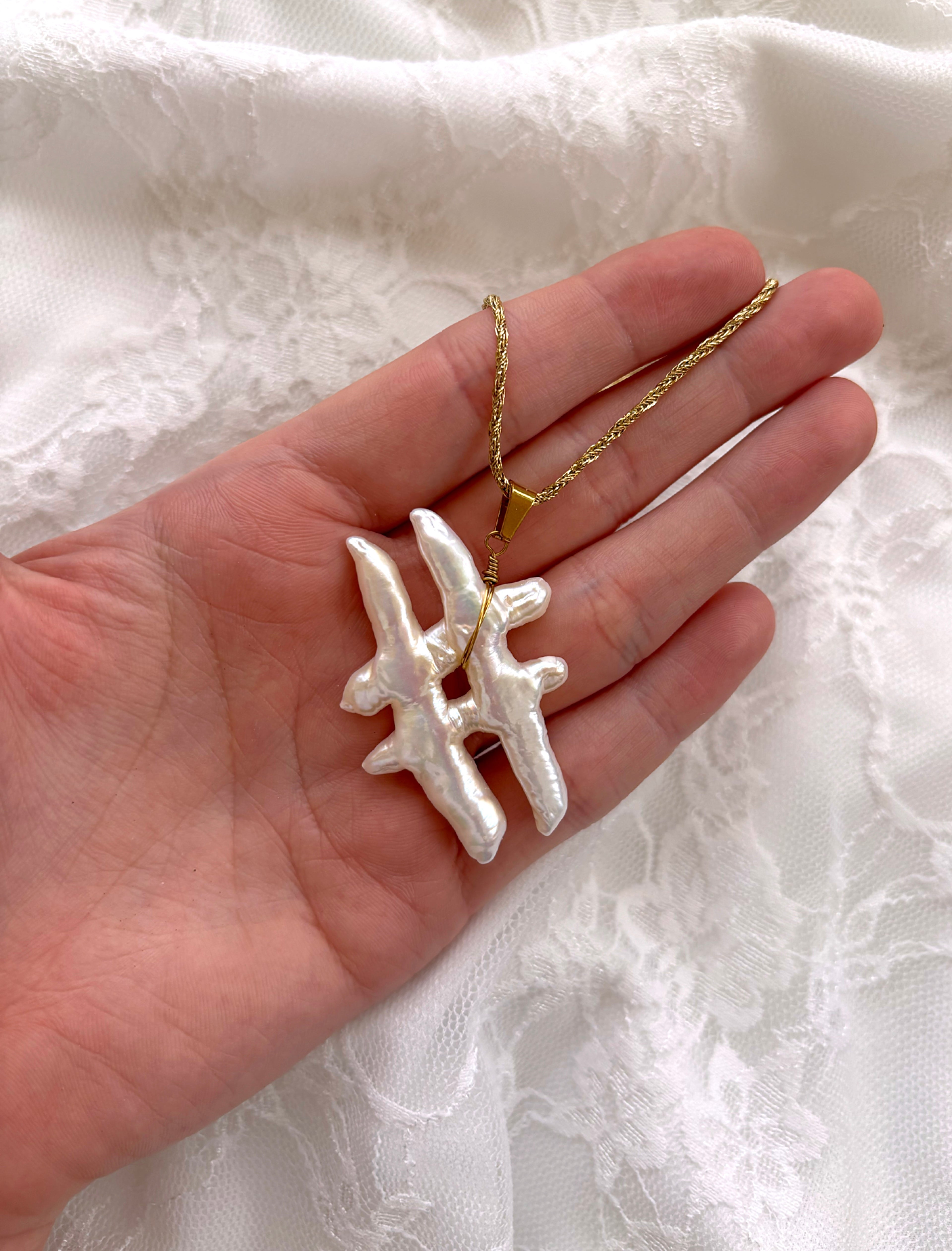Eliza Pearl Necklace
