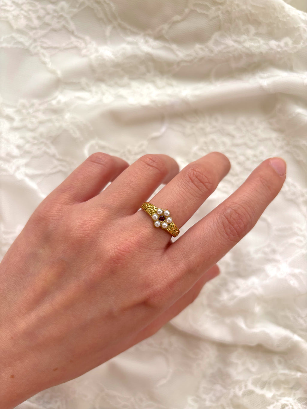 Flora Del Sol Ring