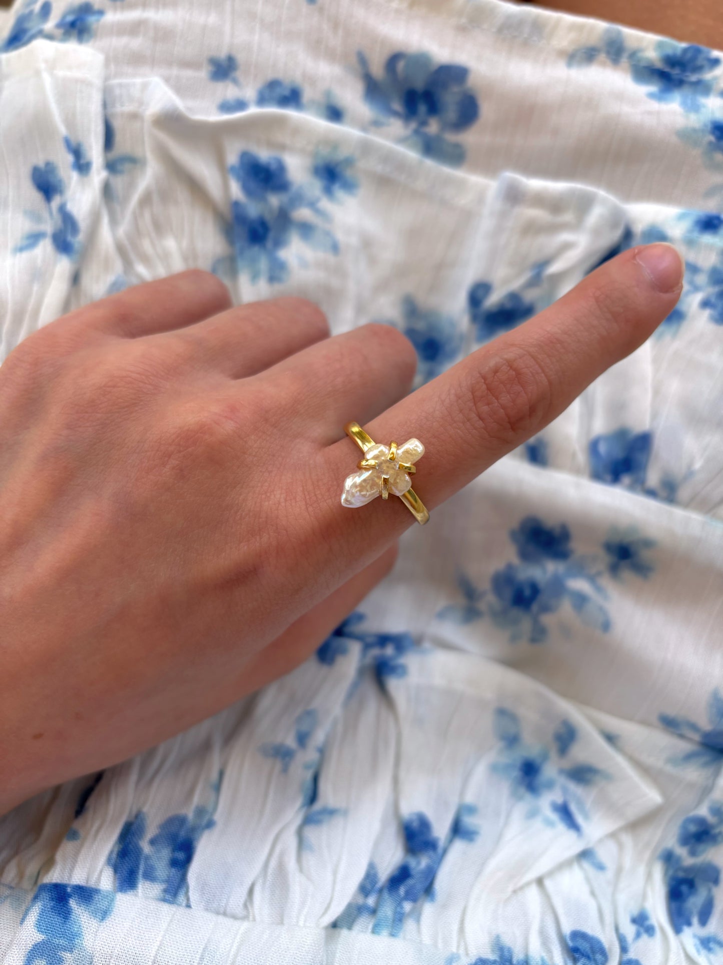 Pearl Cross Ring