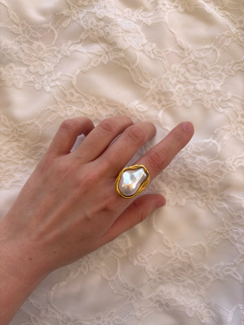 Coconut Coast Ring