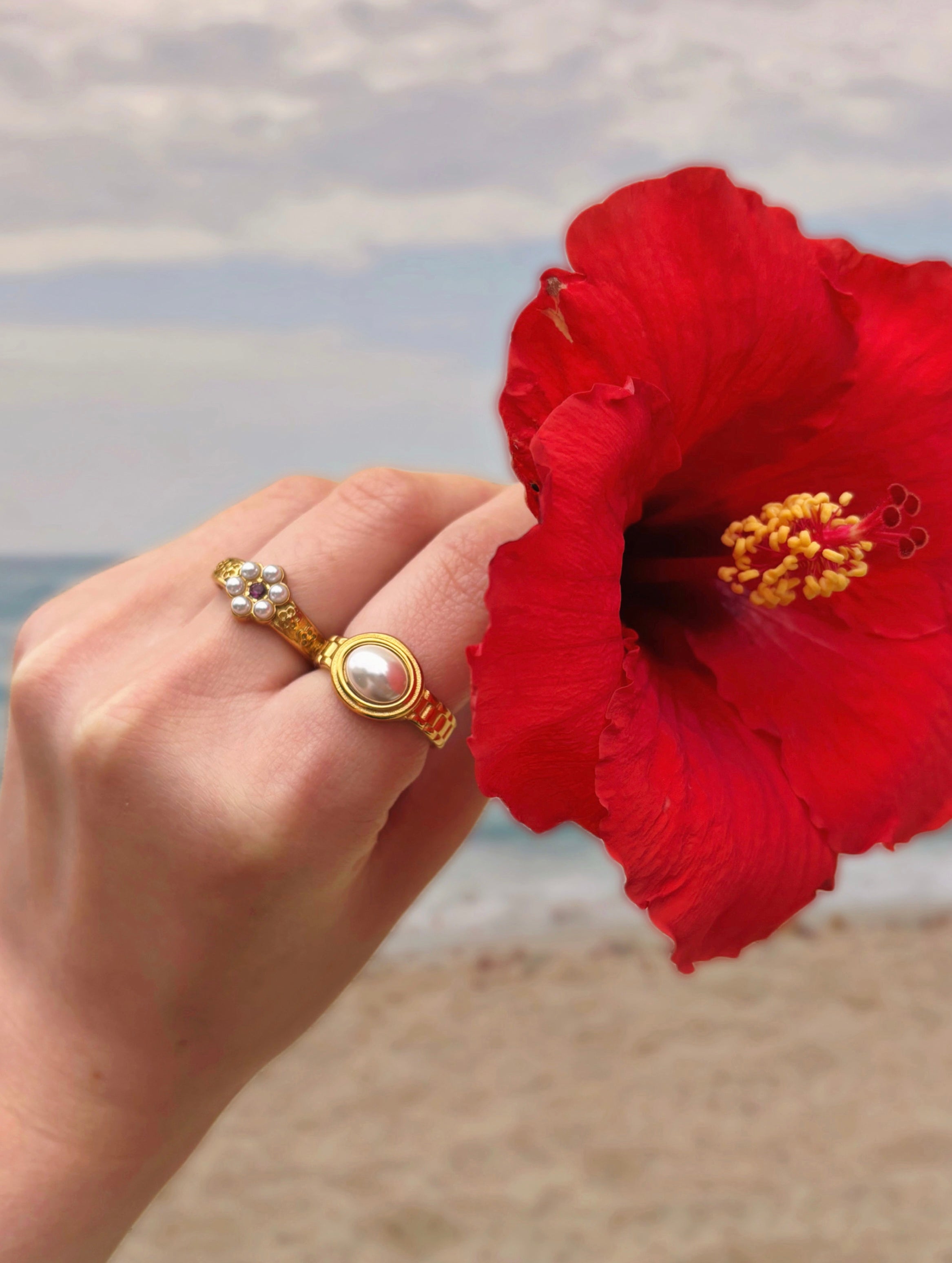 Flora Del Sol Ring