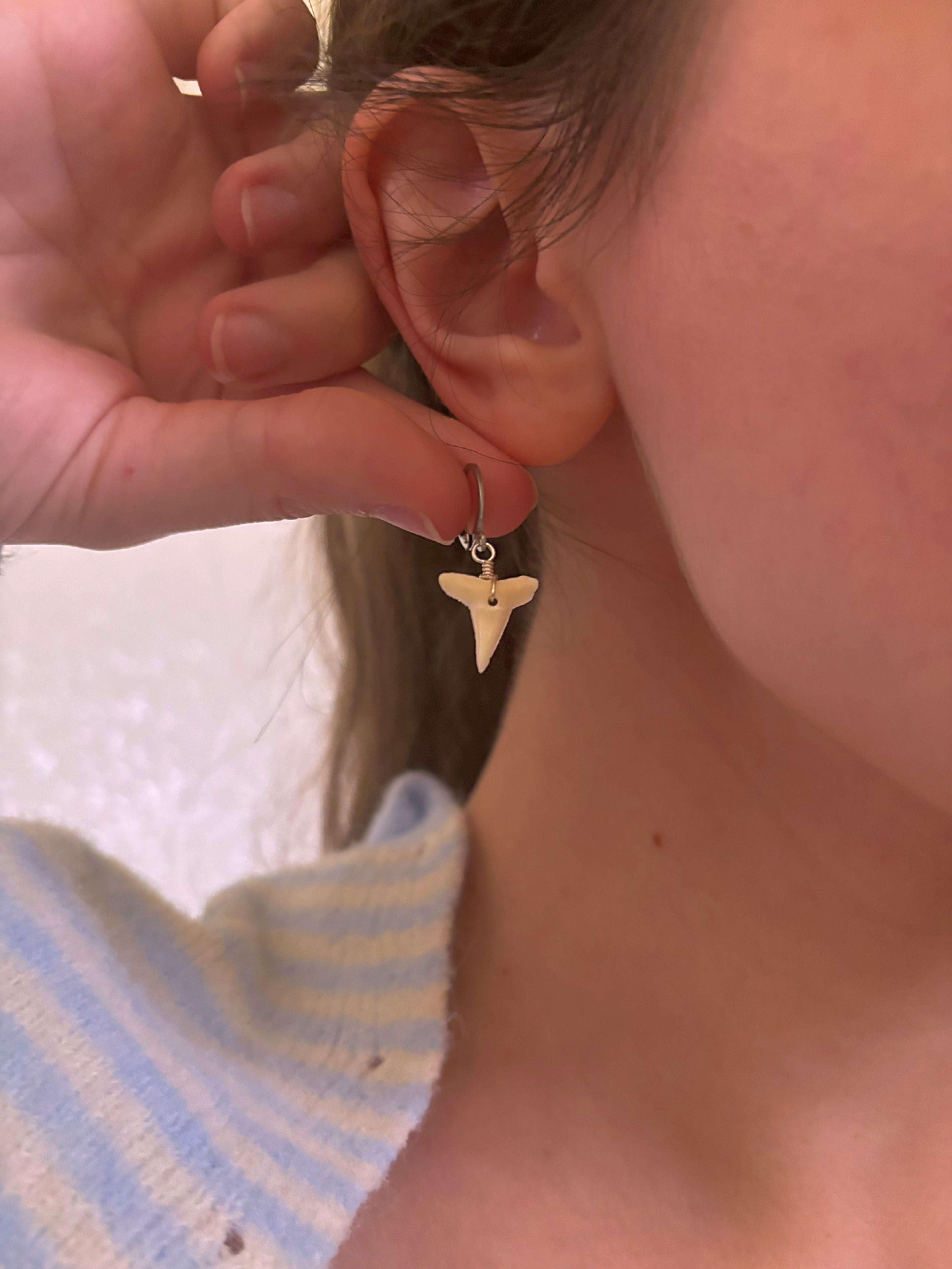 Isla Fang Earrings