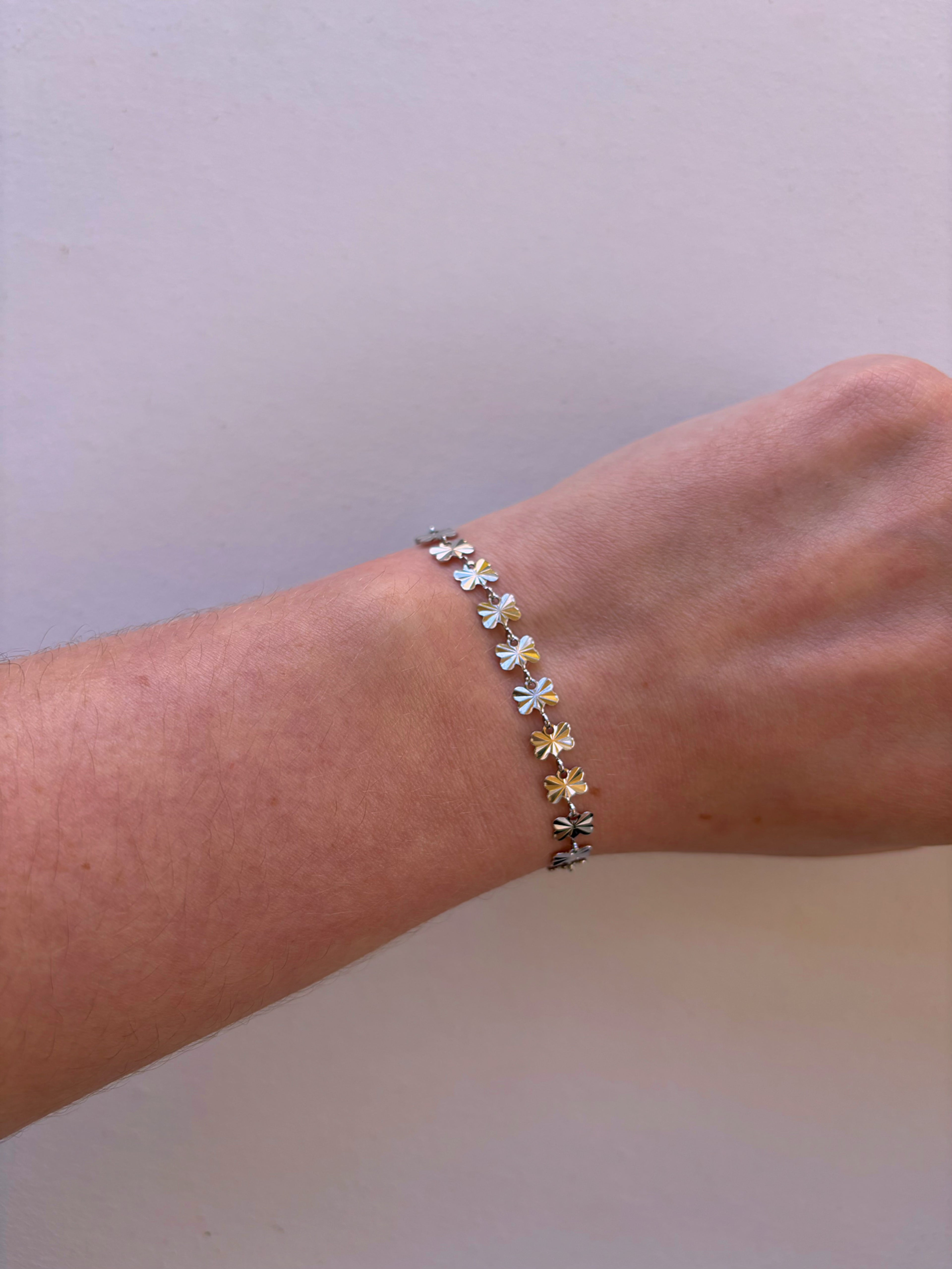 Bows Bows Bows Bracelet