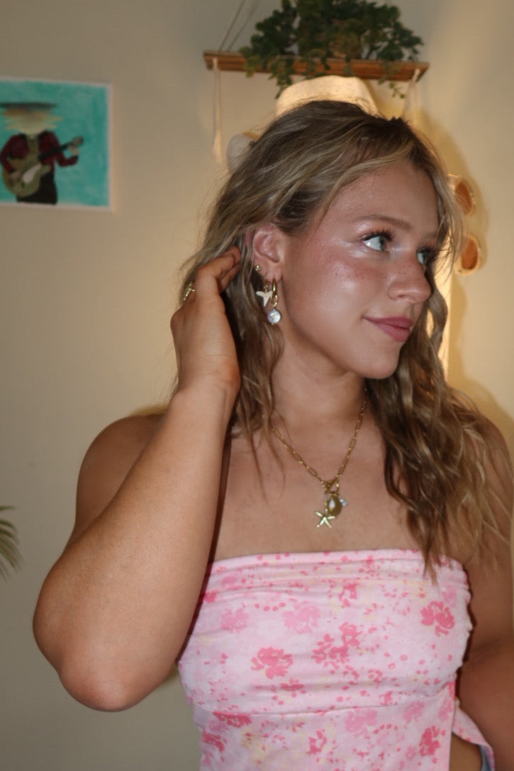 Isla Fang Earrings