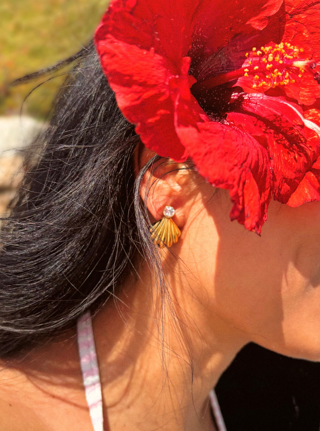Tropic Tide Studs