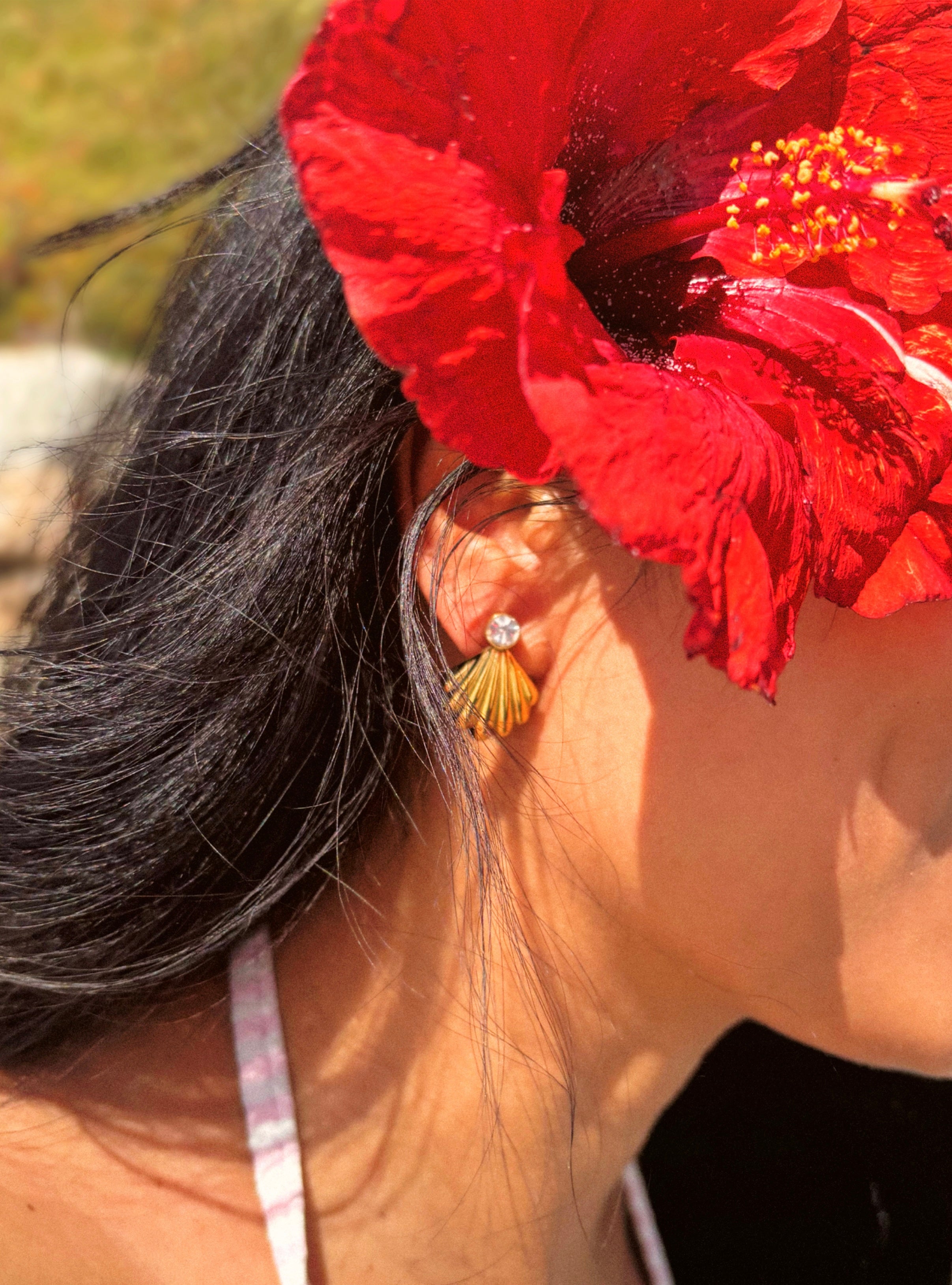 Tropic Tide Studs